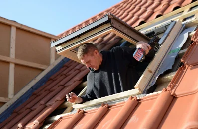 Pose de fenêtres de toit Velux à Battrans